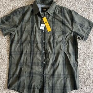 Lee Plaid button up shirt. Brand new never worn.